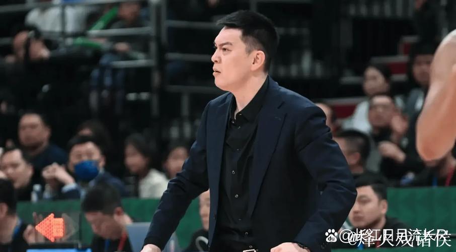 杨鸣谈新老交替:人才引进方面不如发达地区 杨鸣谈新老交替:人才引进方面不如发达地区